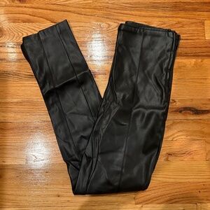 Zara Faux Leather Zip Pant Size Small